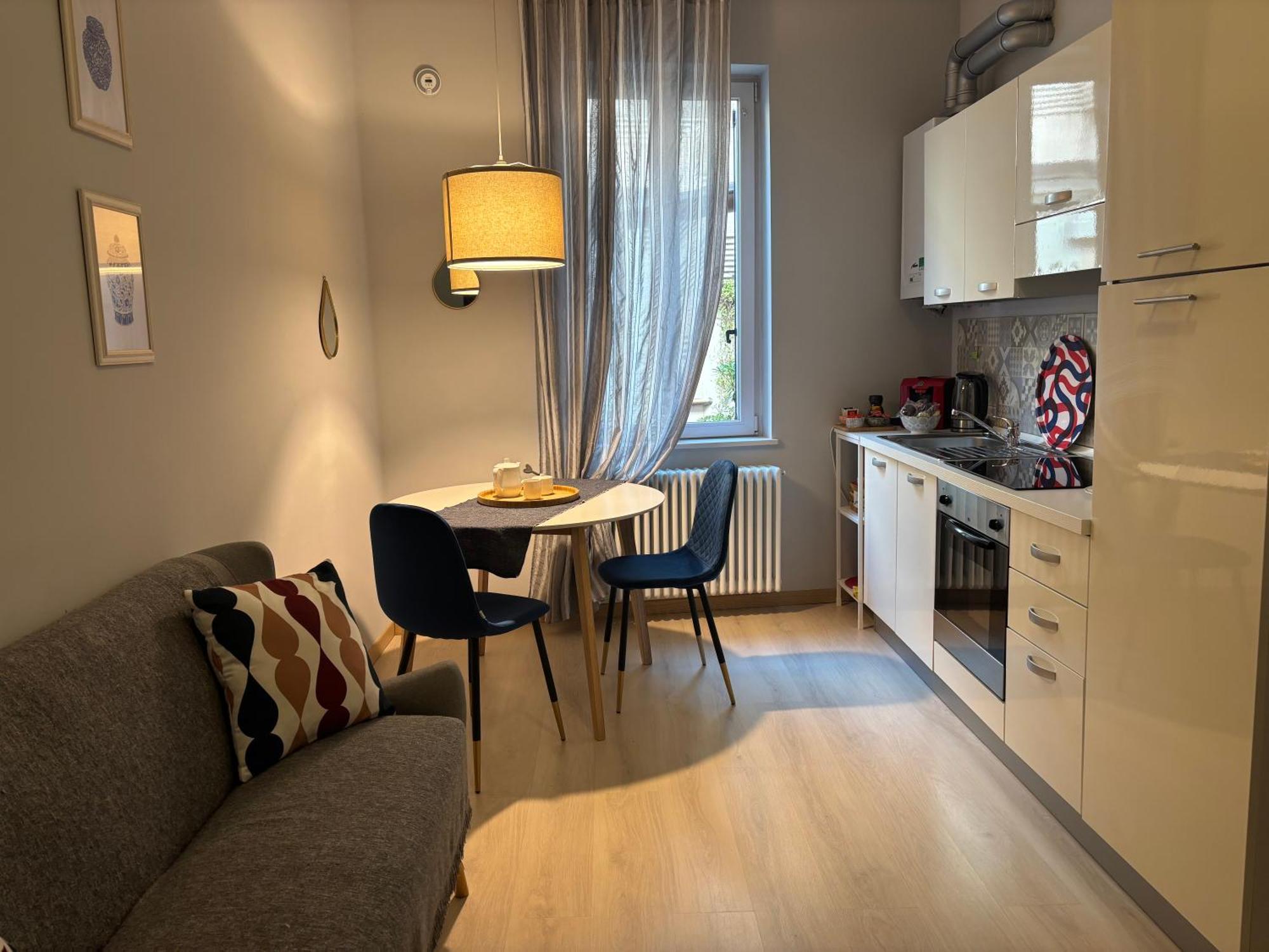 Apartments Via Roma 로베레토 외부 사진