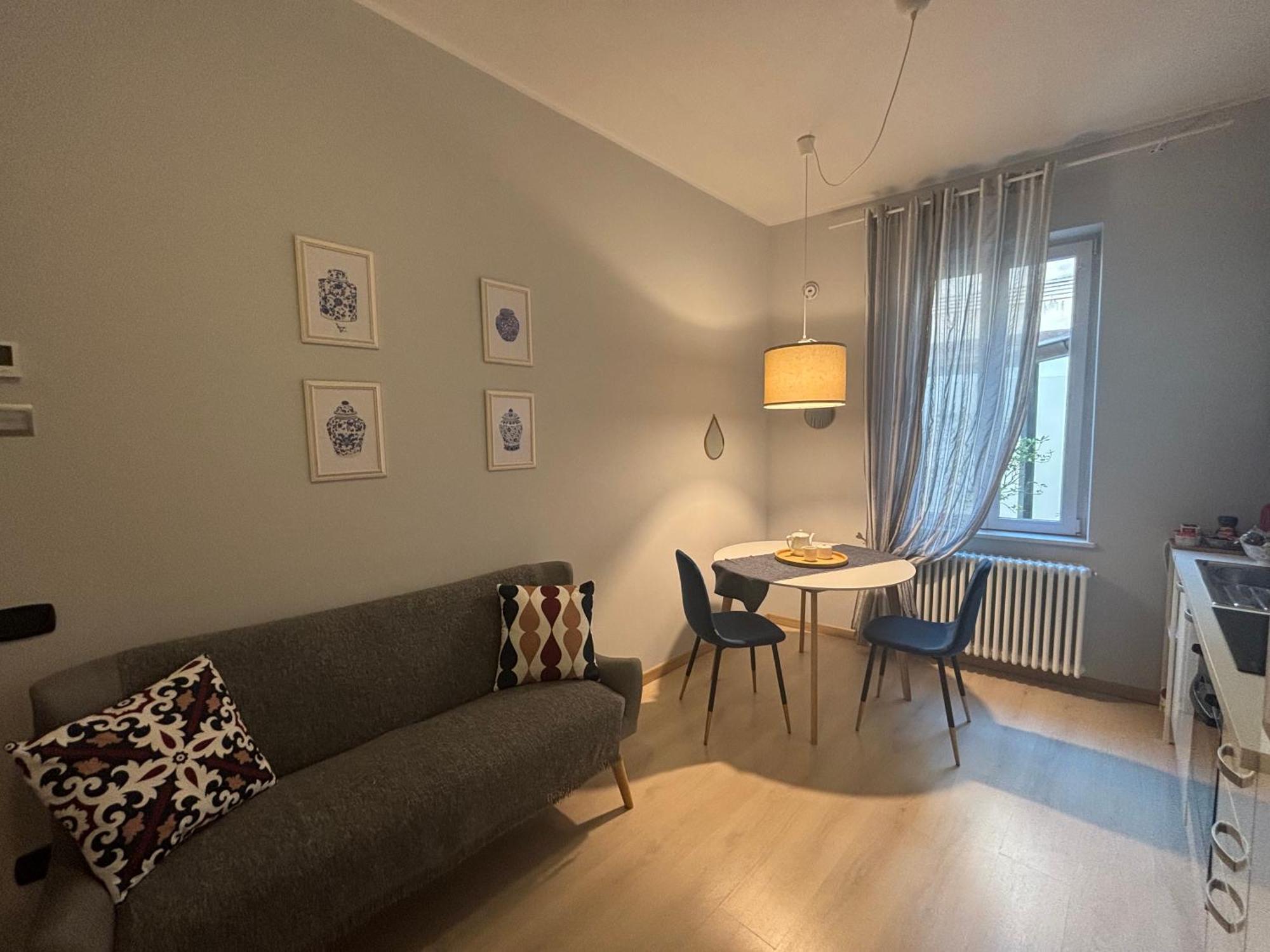 Apartments Via Roma 로베레토 외부 사진